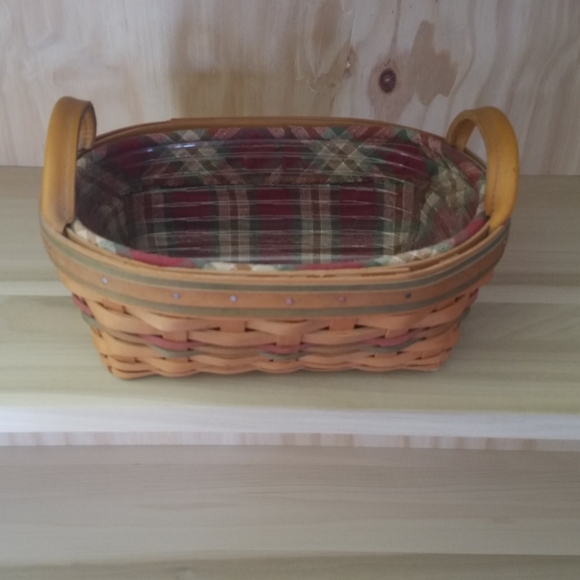 EUC, 2001 Autumn Reflections basket - Picture 1 of 4